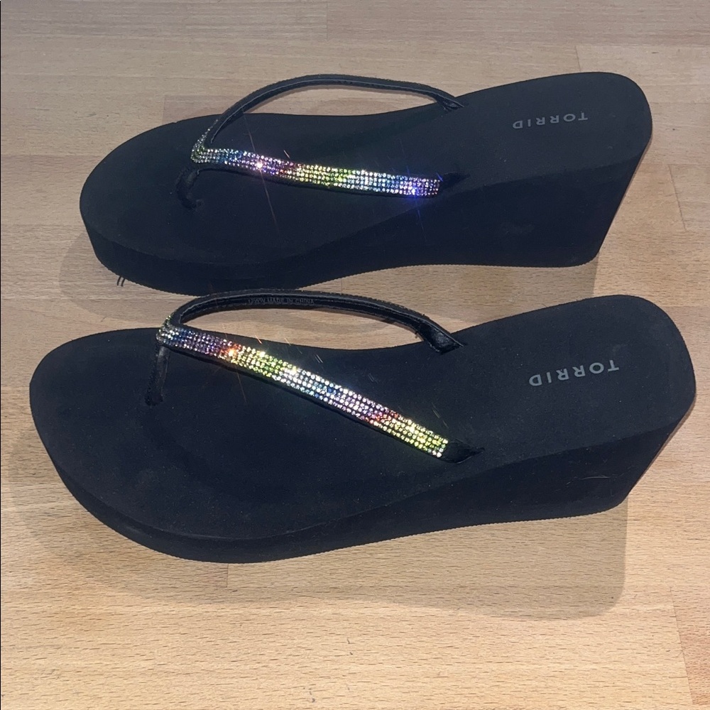 Torrid NEW Sandals with Rhinestone Straps